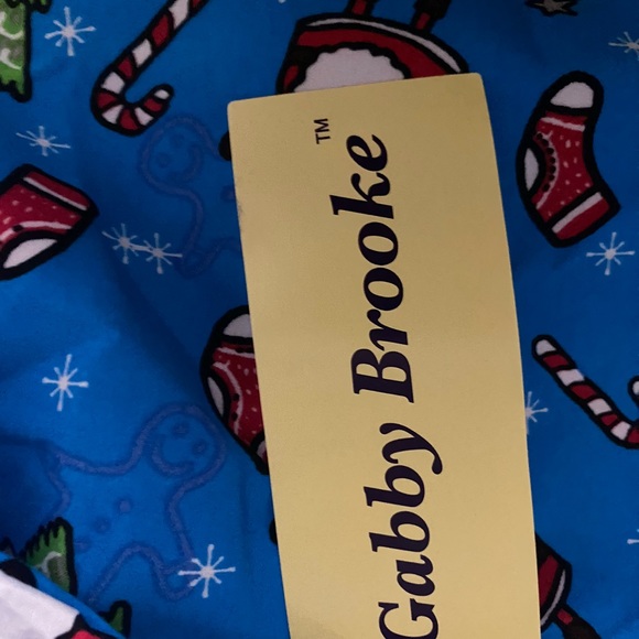 Scrubs top Gabby Brooke Santa Elves Christmas Short Sleeve Medical NWT XL - Picture 5 of 5